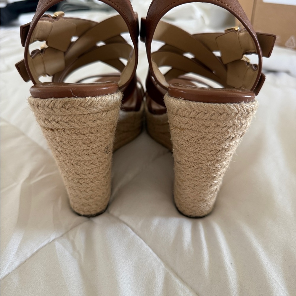 Michael Kors Jocelyn Brown Leather Wedge - Size 8,5 - Barely used - Like New! - Picture 5 of 7